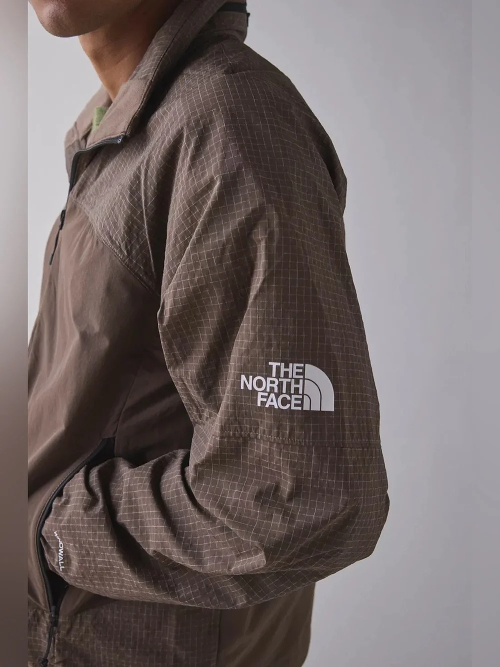 NWT The North Face EG Utility Wind Jacket